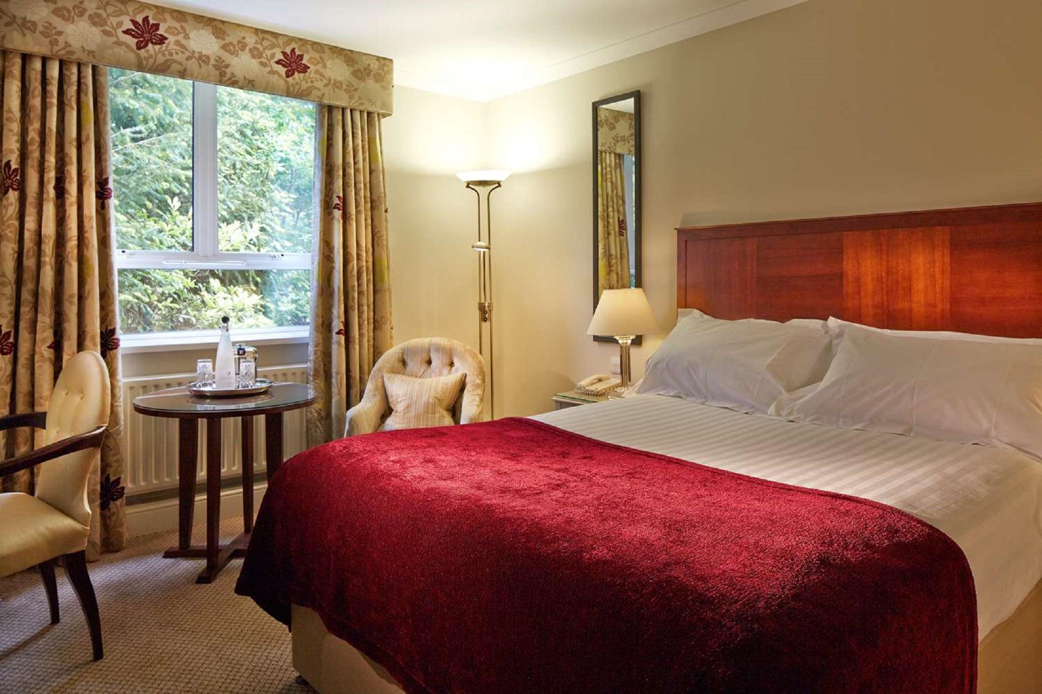 Macdonald Frimley Hall Hotel & Spa Кемберлі Екстер'єр фото