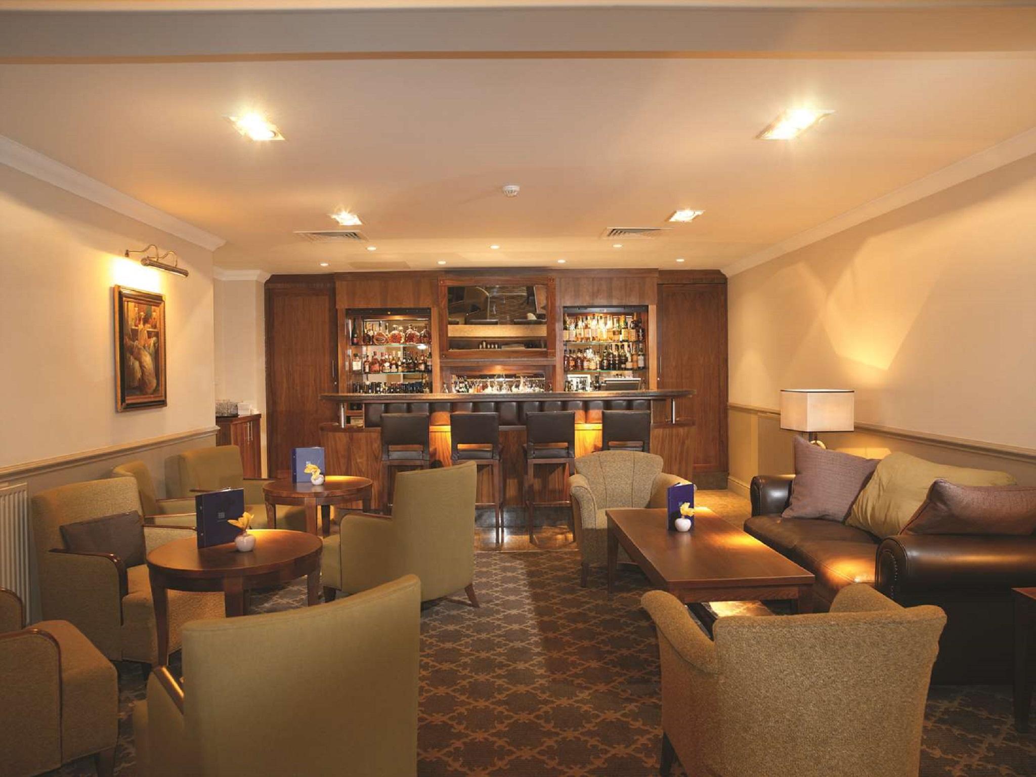 Macdonald Frimley Hall Hotel & Spa Кемберлі Екстер'єр фото