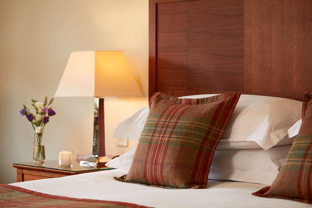 Macdonald Frimley Hall Hotel & Spa Кемберлі Номер фото