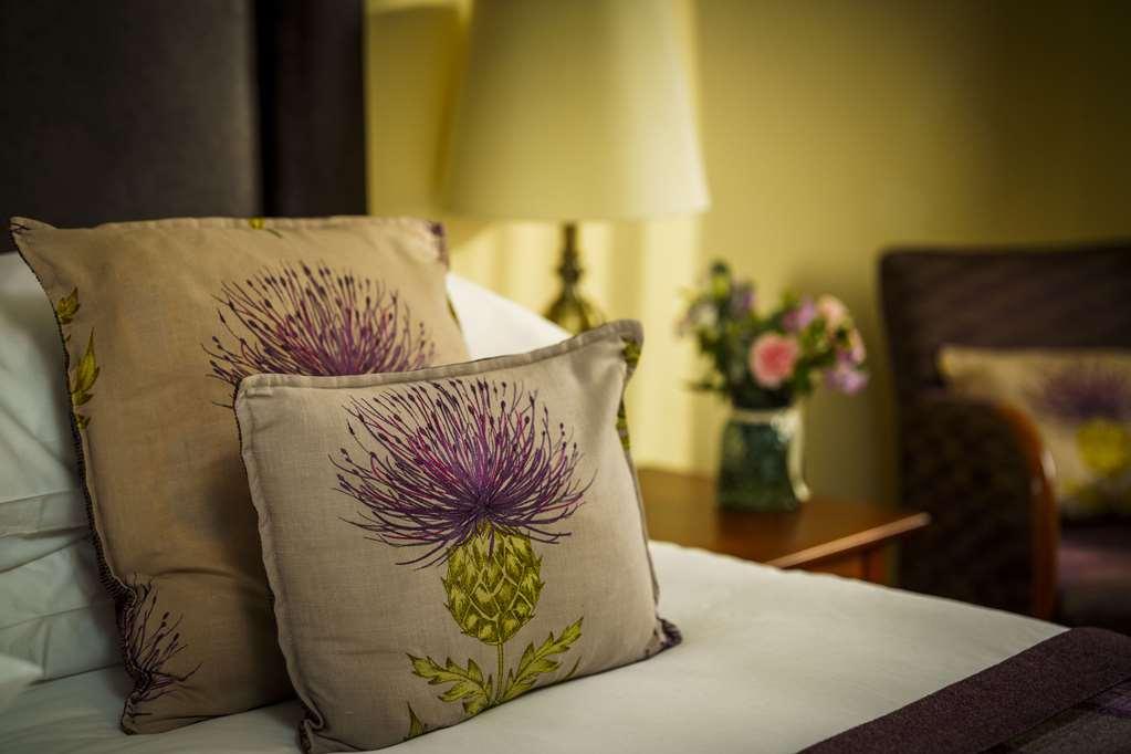 Macdonald Frimley Hall Hotel & Spa Кемберлі Номер фото