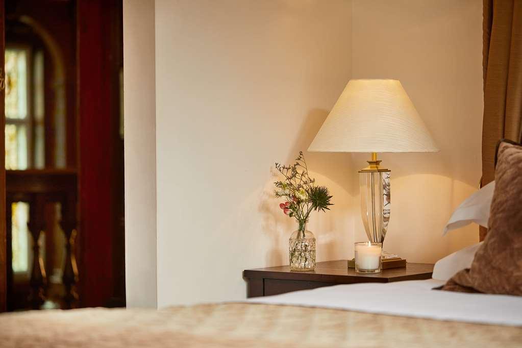 Macdonald Frimley Hall Hotel & Spa Кемберлі Номер фото