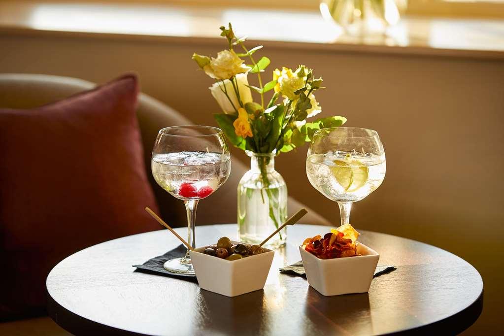Macdonald Frimley Hall Hotel & Spa Кемберлі Номер фото