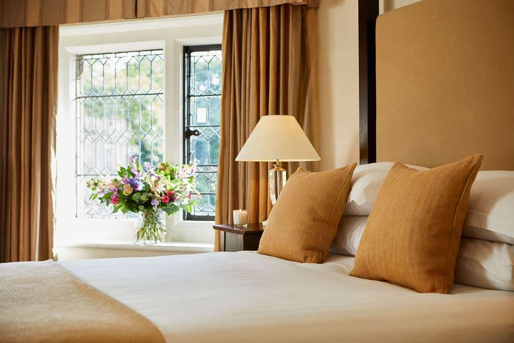 Macdonald Frimley Hall Hotel & Spa Кемберлі Номер фото